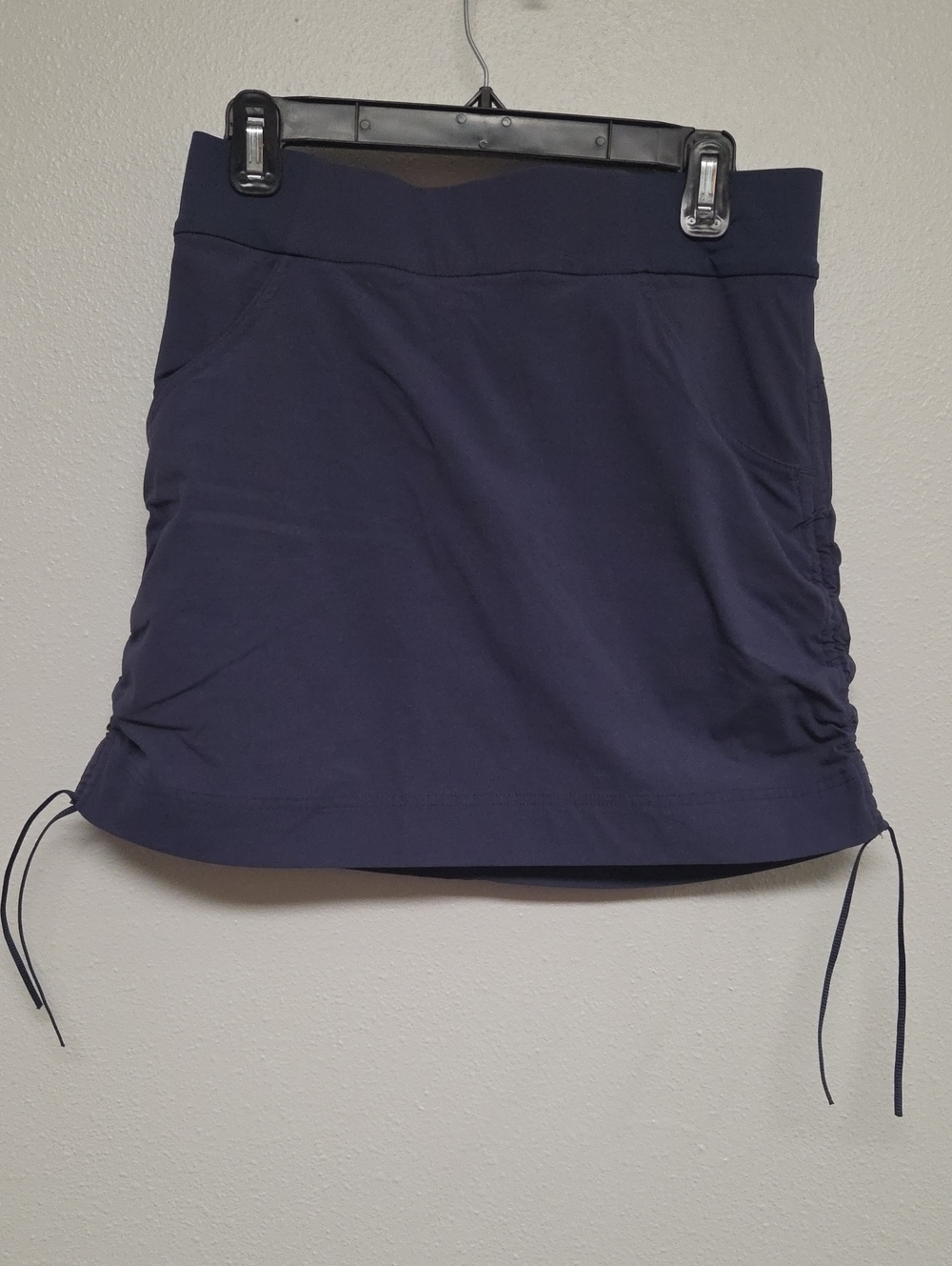 Columbia Navy Side-Drawstring Active Mini Skirt